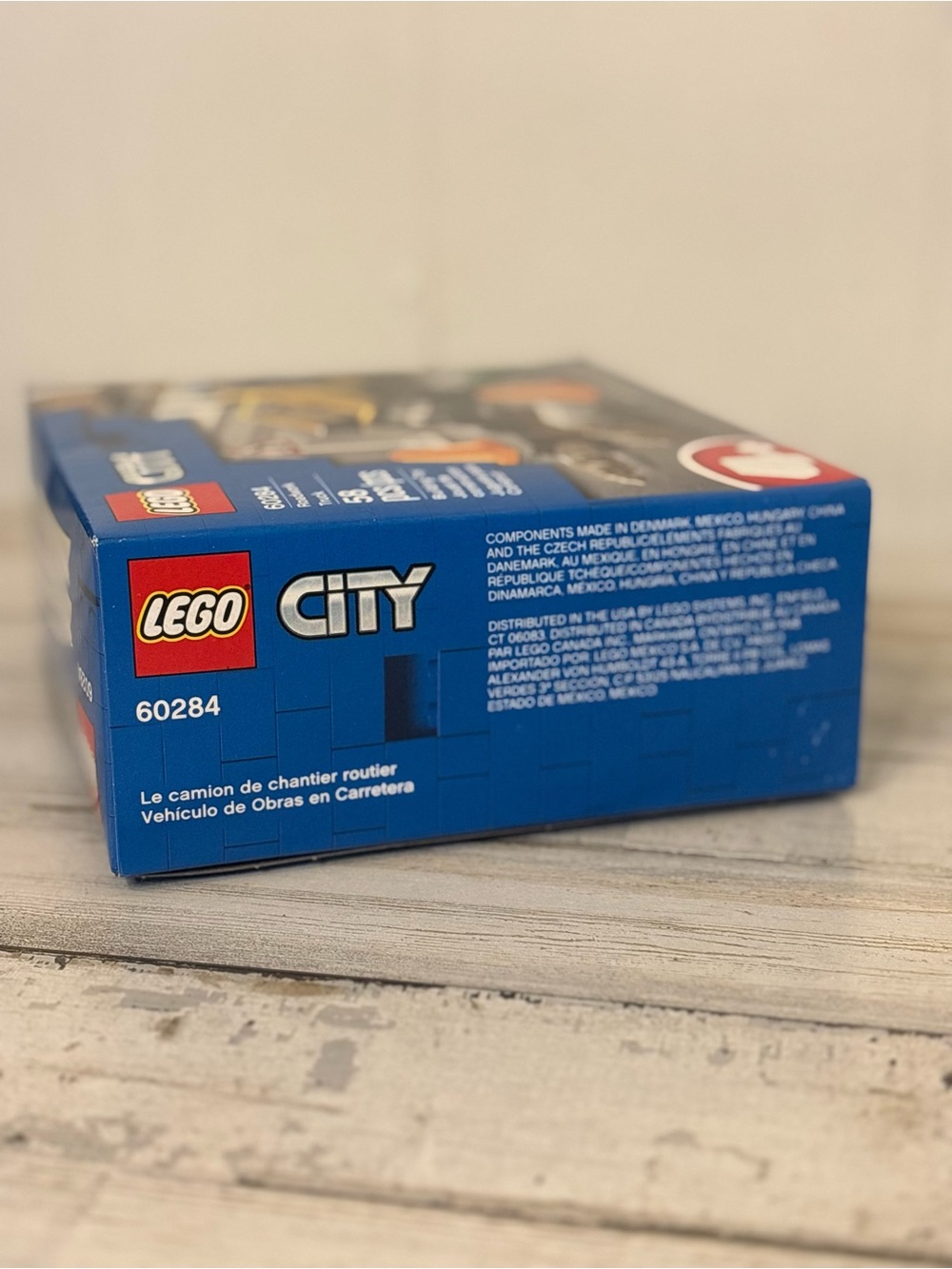 (2) Lego City Fire Helicopter (60318) & Roadwork Truck (60284) NEW in Sealed Box - Picture 13 of 13